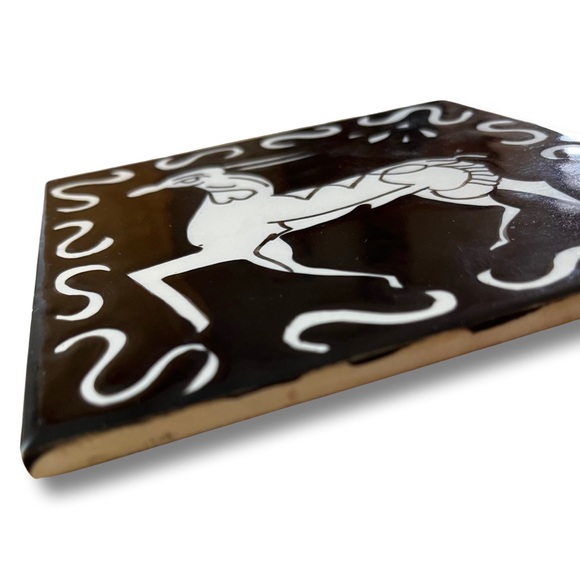 Mettlach Antique Pottery Tile Made in Saar Germany Black & White Medieval Horse - Picture 2 of 3